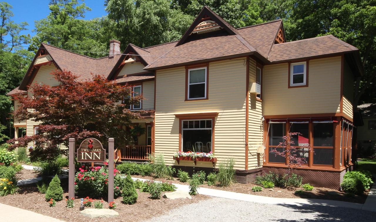 Twin Oaks Inn Saugatuck Kültér fotó